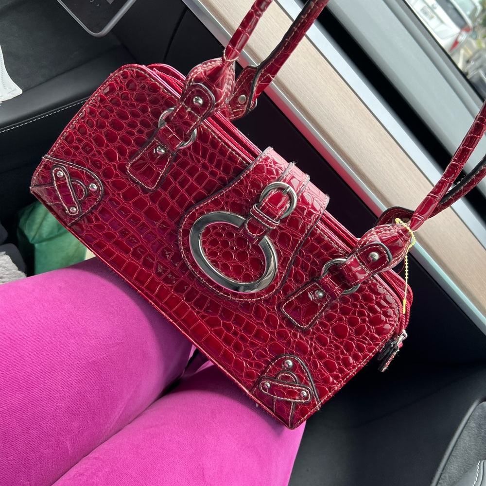 Red Crocodile-Embossed Women's Handbag